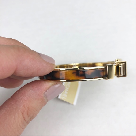 Michael Kors Gold & Tortoise Shell Buckle Bangle - Picture 1 of 4